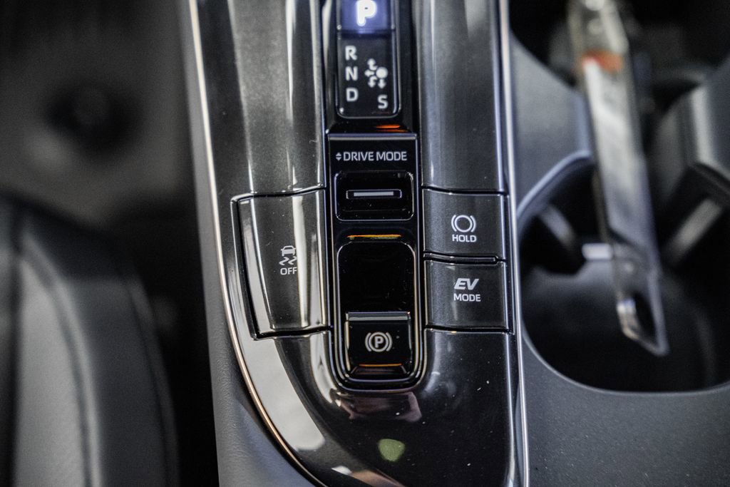 New 2026 Toyota Crown Signia XLE image 26