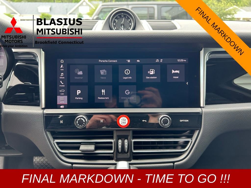 Used 2022 Porsche Macan image 85