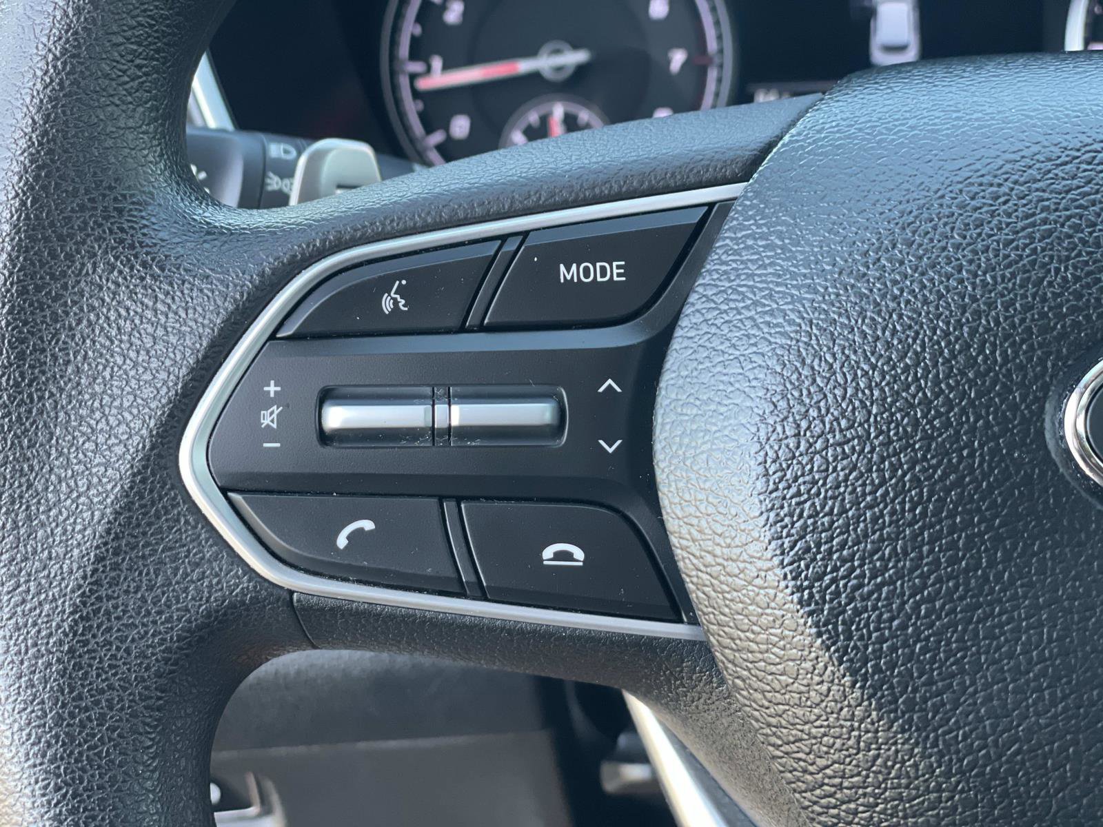 Certified 2023 Hyundai Santa Fe SE image 8