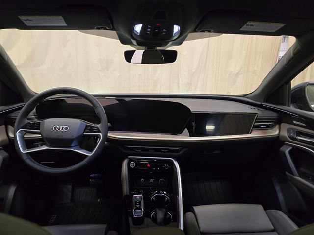 Used 2025 Audi Q5 Prestige image 28