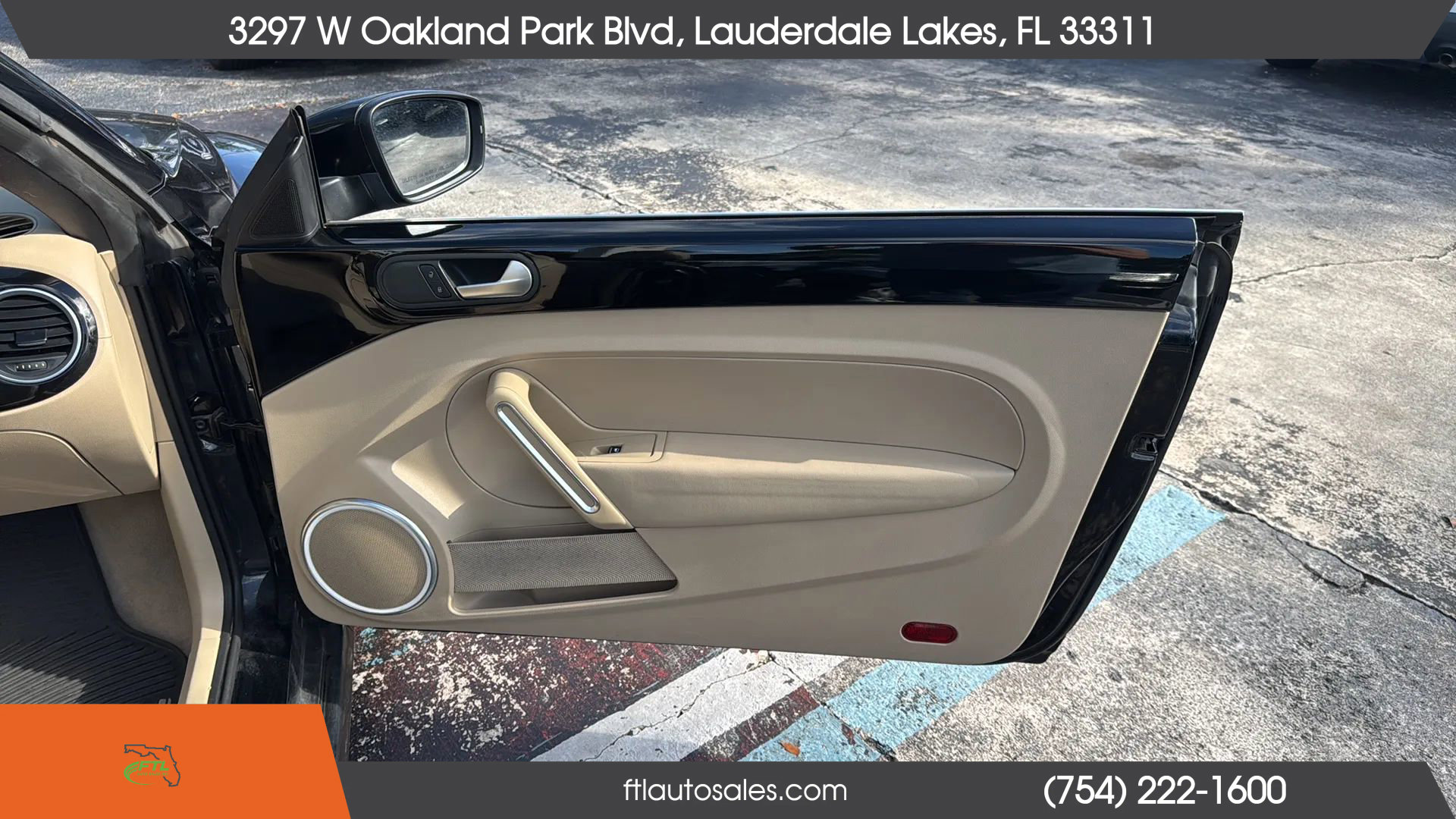 Used 2014 Volkswagen Beetle TDI image 27