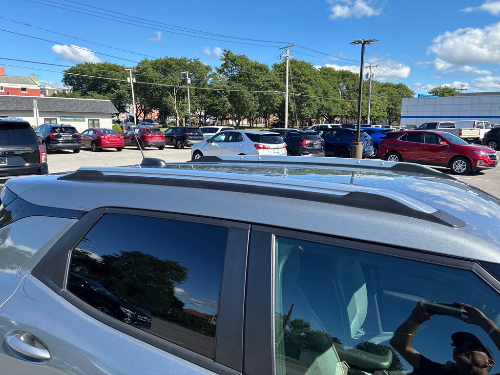 Used 2023 Chevrolet TrailBlazer LT w/ Convenience Package AWD/4WD image 46
