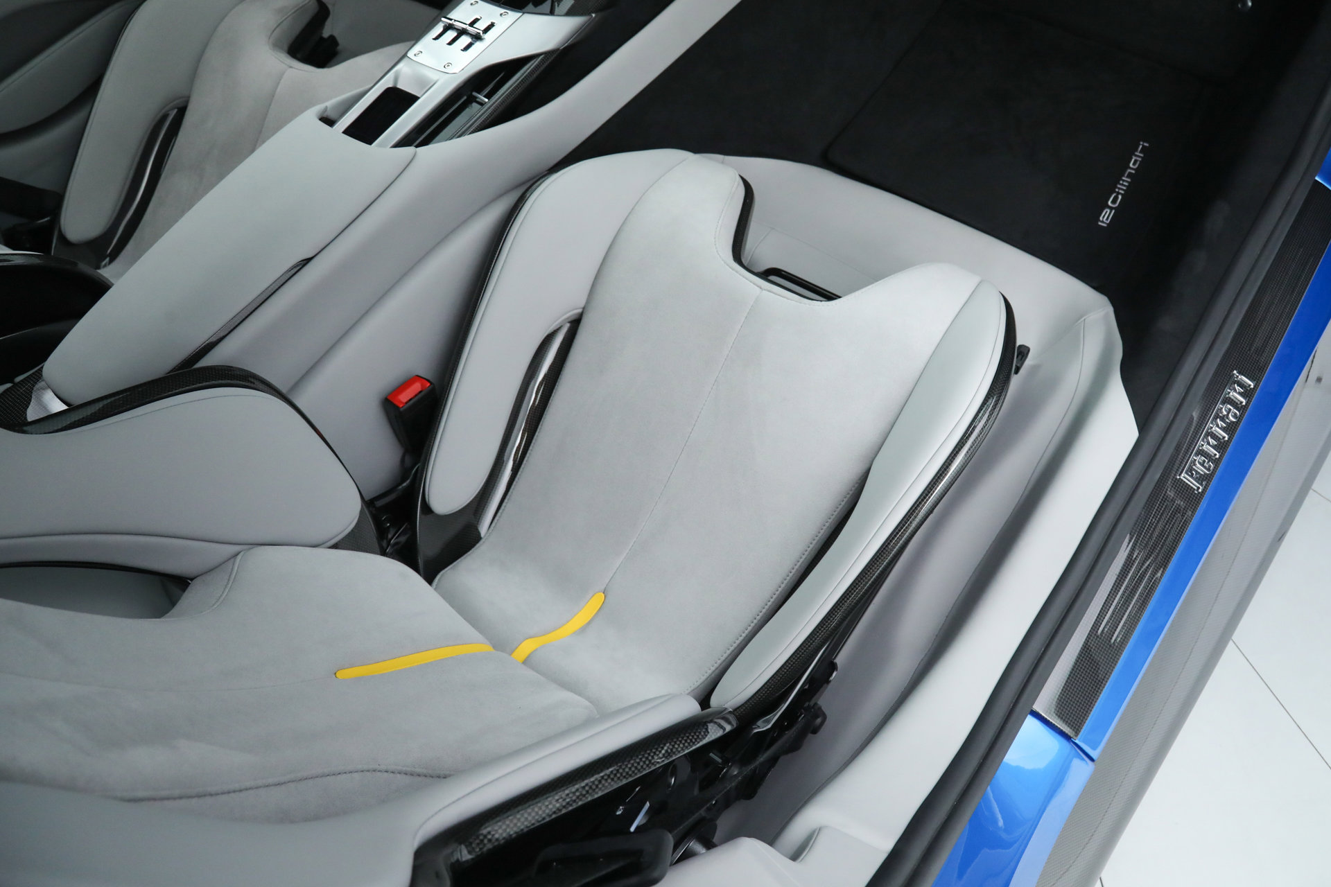 Certified 2025 Ferrari 12Cilindri image 21