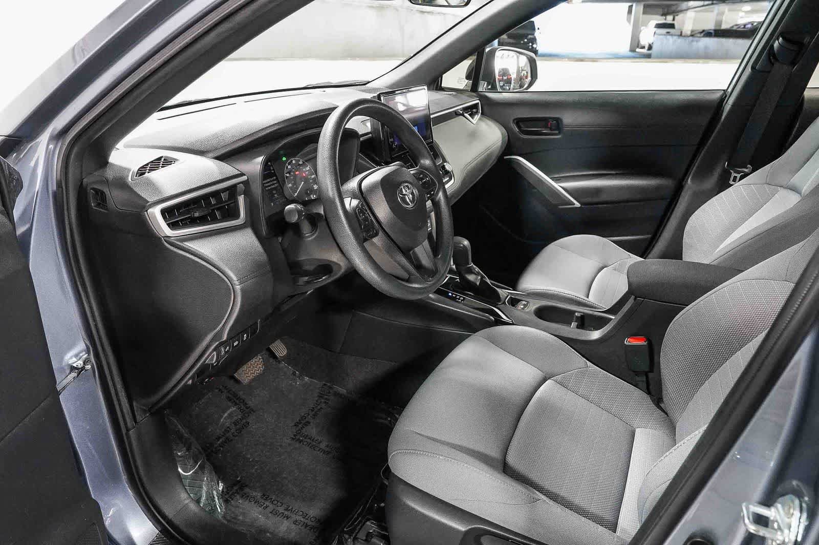 Certified 2024 Toyota Corolla Cross AWD Hybrid image 18