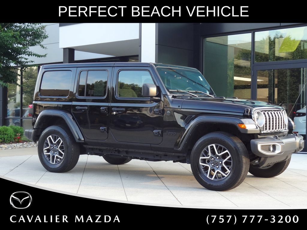 Used 2025 Jeep Wrangler Unlimited Sahara AWD/4WD image 2