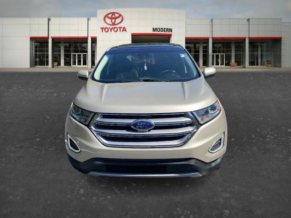 Used 2018 Ford Edge Titanium w/ Equipment Group 302A AWD/4WD image 25