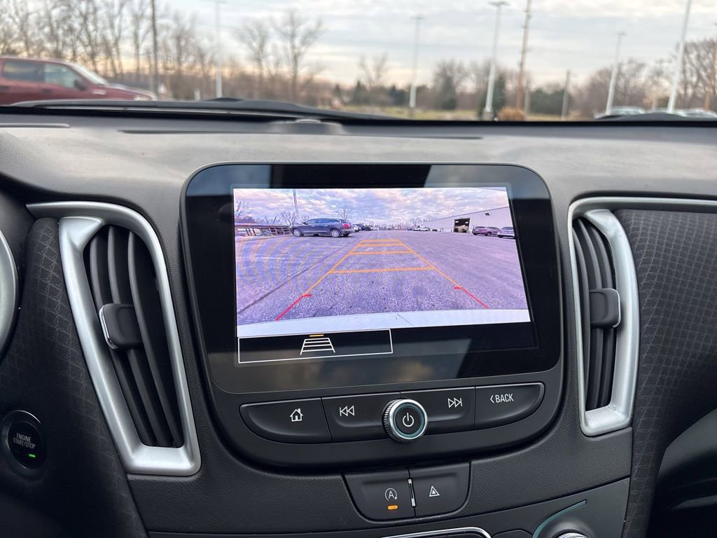 Used 2024 Chevrolet Malibu LT image 46
