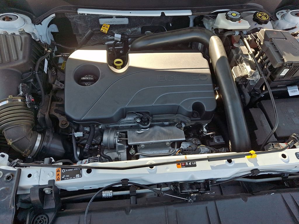 Used 2023 GMC Terrain SLE w/ Driver Convenience Package image 28