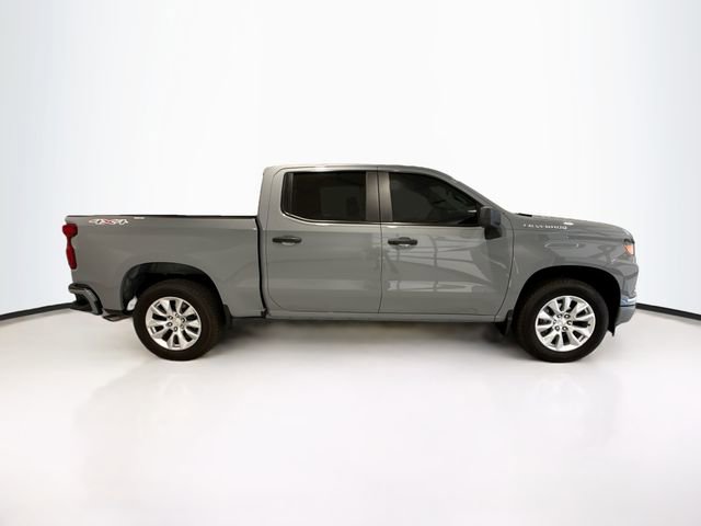 Used 2025 Chevrolet Silverado 1500 Custom w/ LPO, Dark Essentials Package image 8