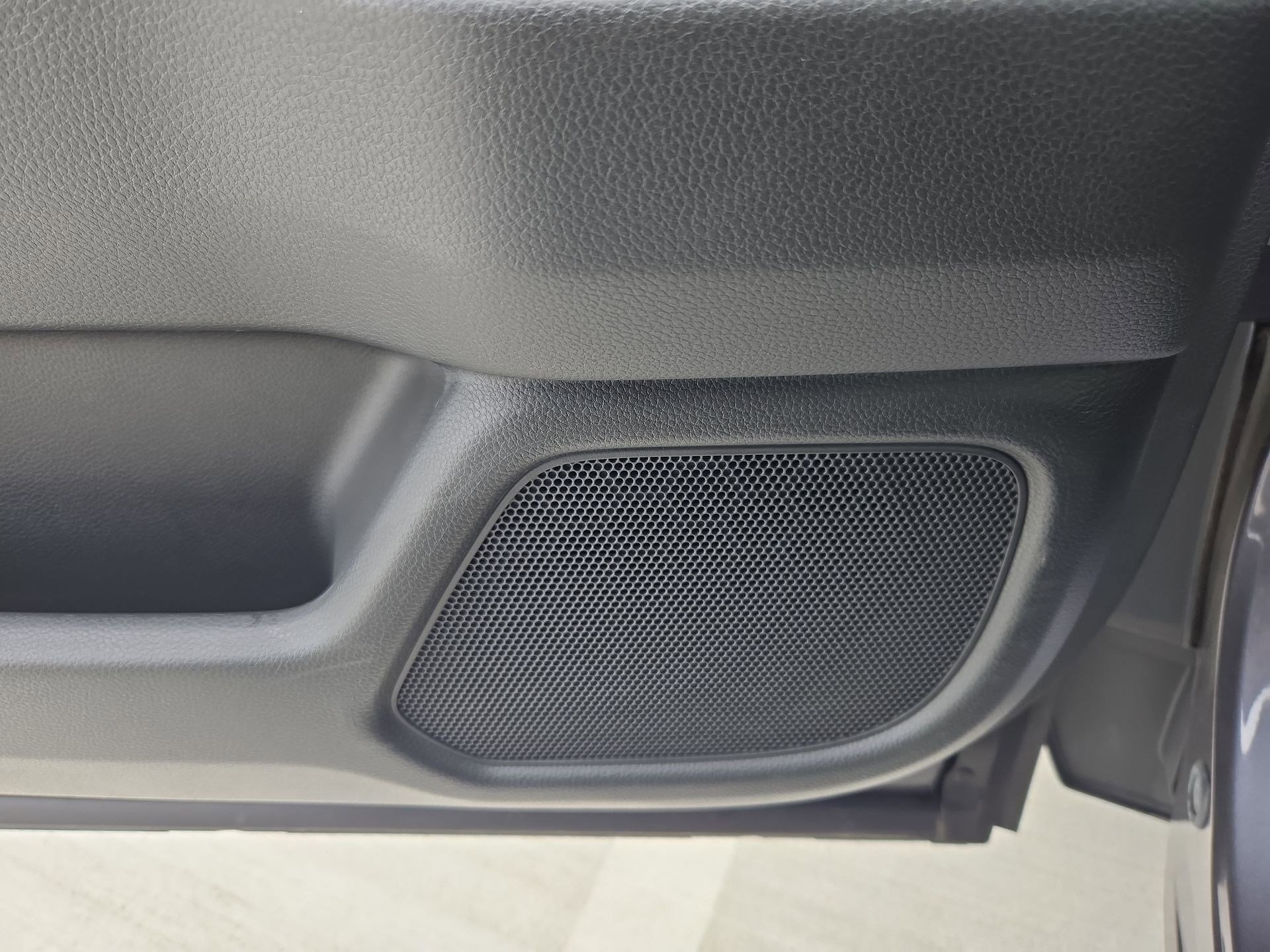 Certified 2023 Honda Pilot Touring image 14