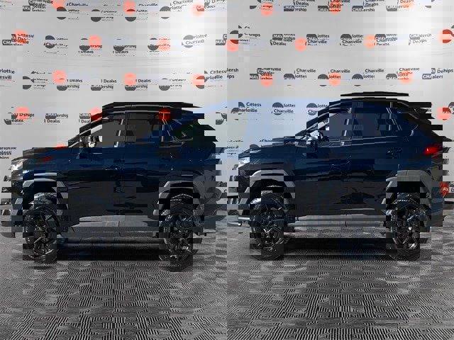 Used 2019 Toyota RAV4 XLE image 2