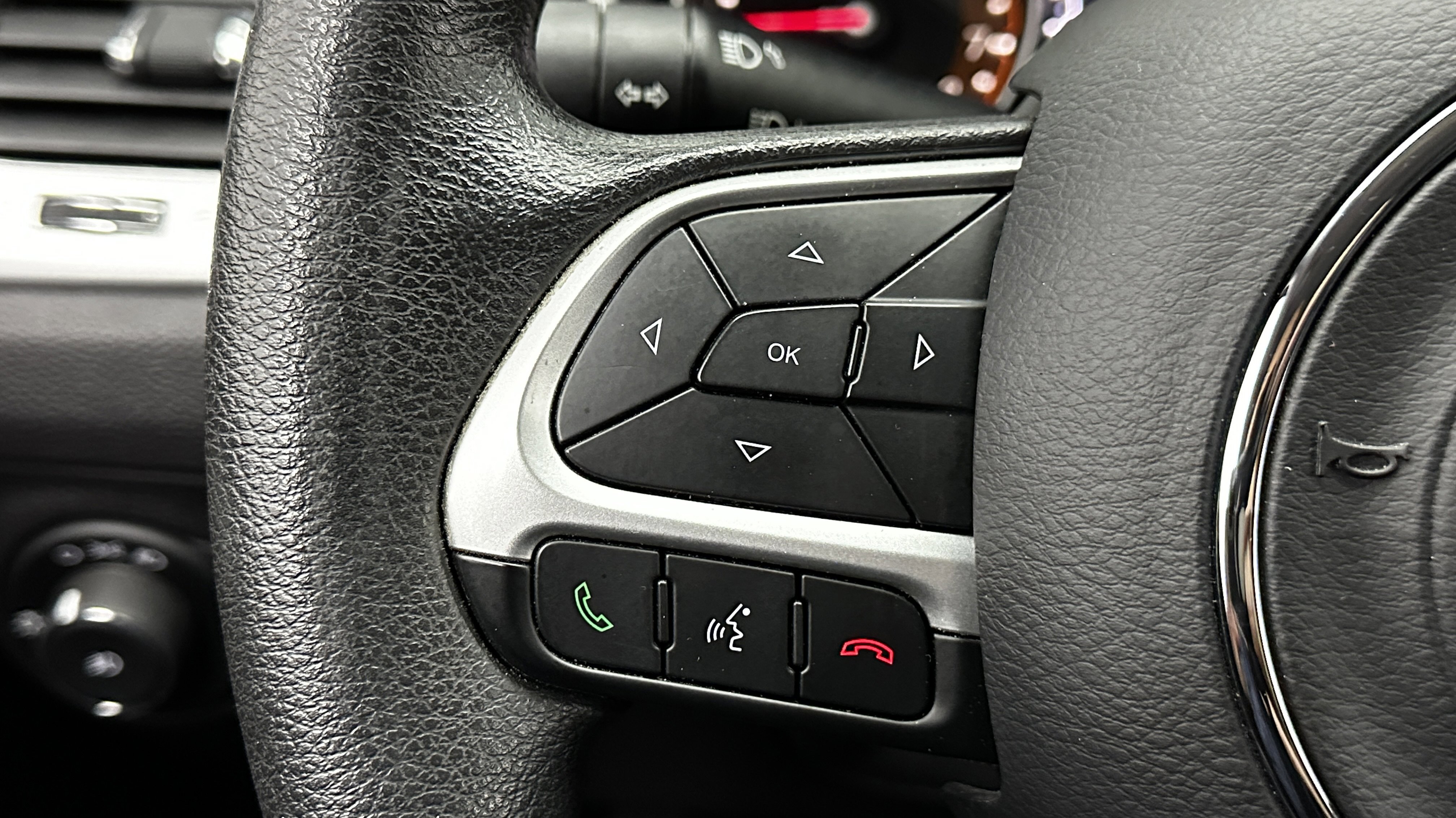 Used 2019 Jeep Compass Sport image 21