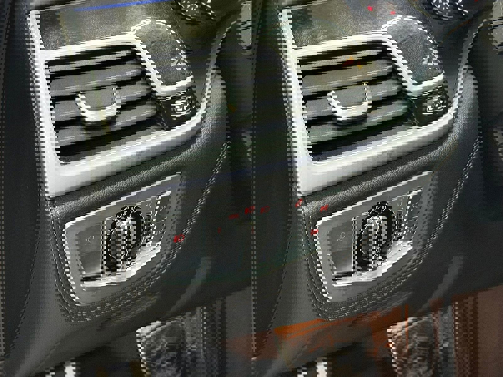 Used 2018 BMW 740e xDrive image 19