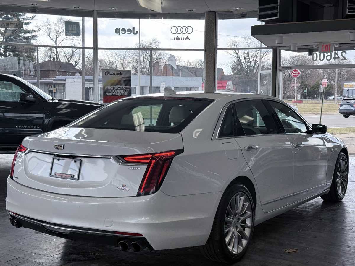 Used 2020 Cadillac CT6 Luxury image 9