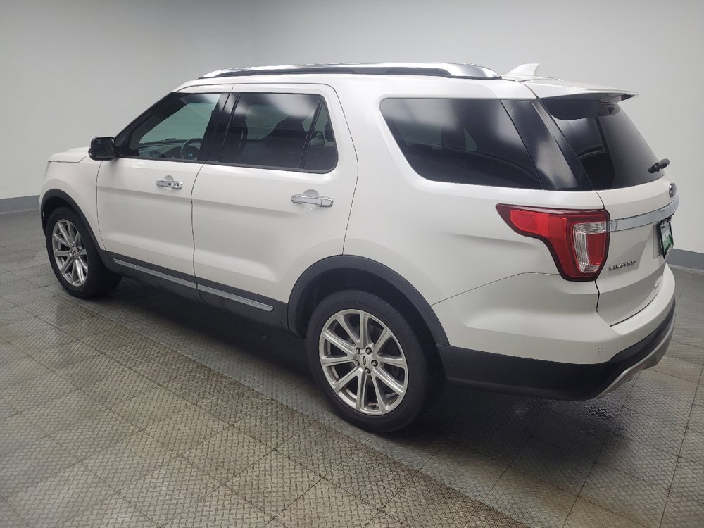 Used 2017 Ford Explorer Limited AWD/4WD image 3