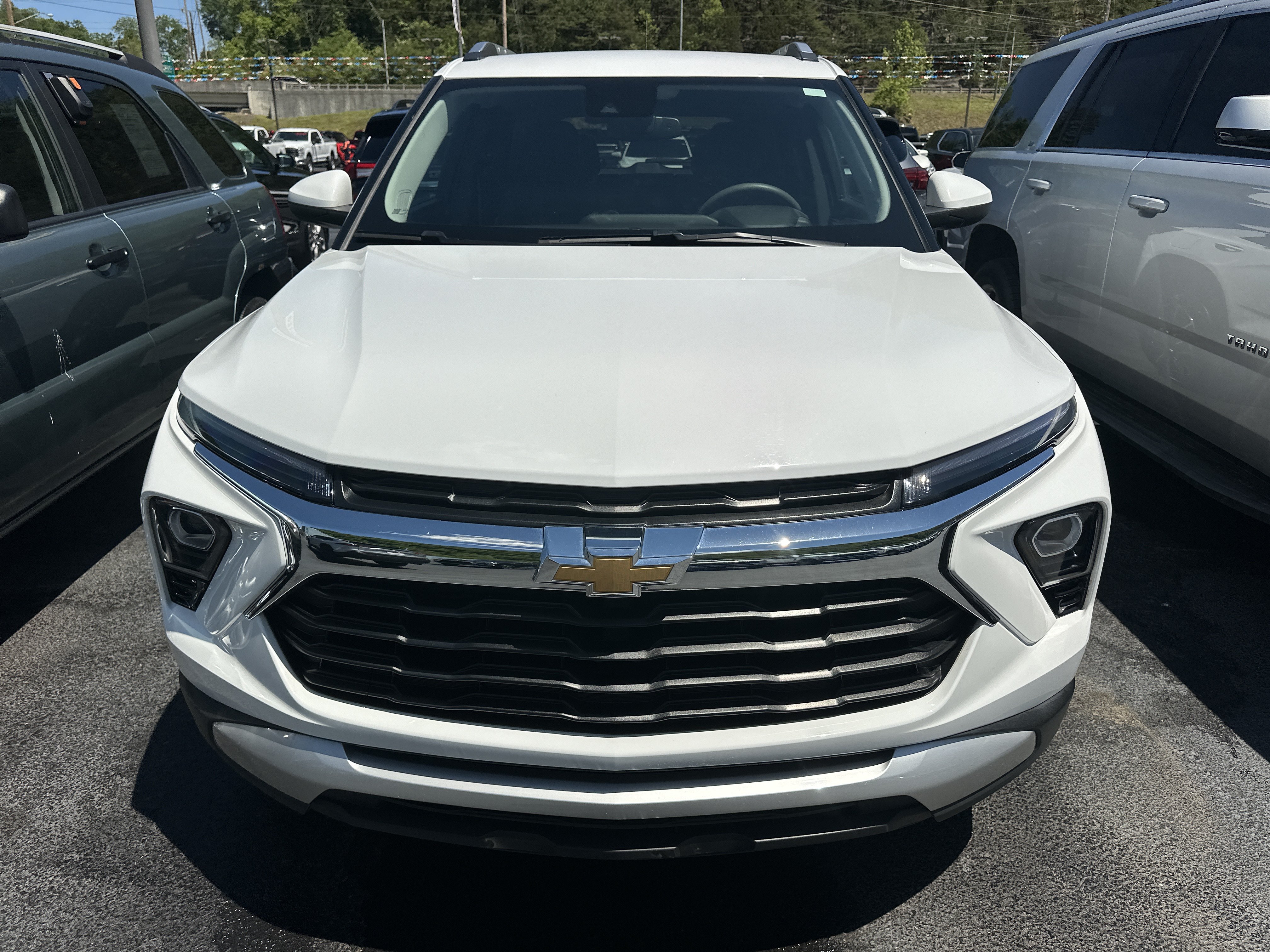 Used 2025 Chevrolet TrailBlazer LT FWD image 6