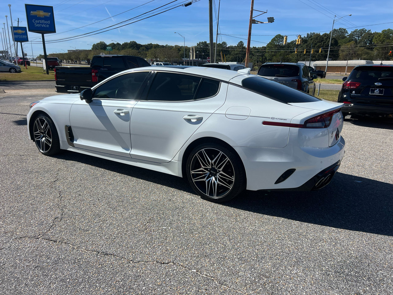 Used 2022 Kia Stinger GT2 image 17