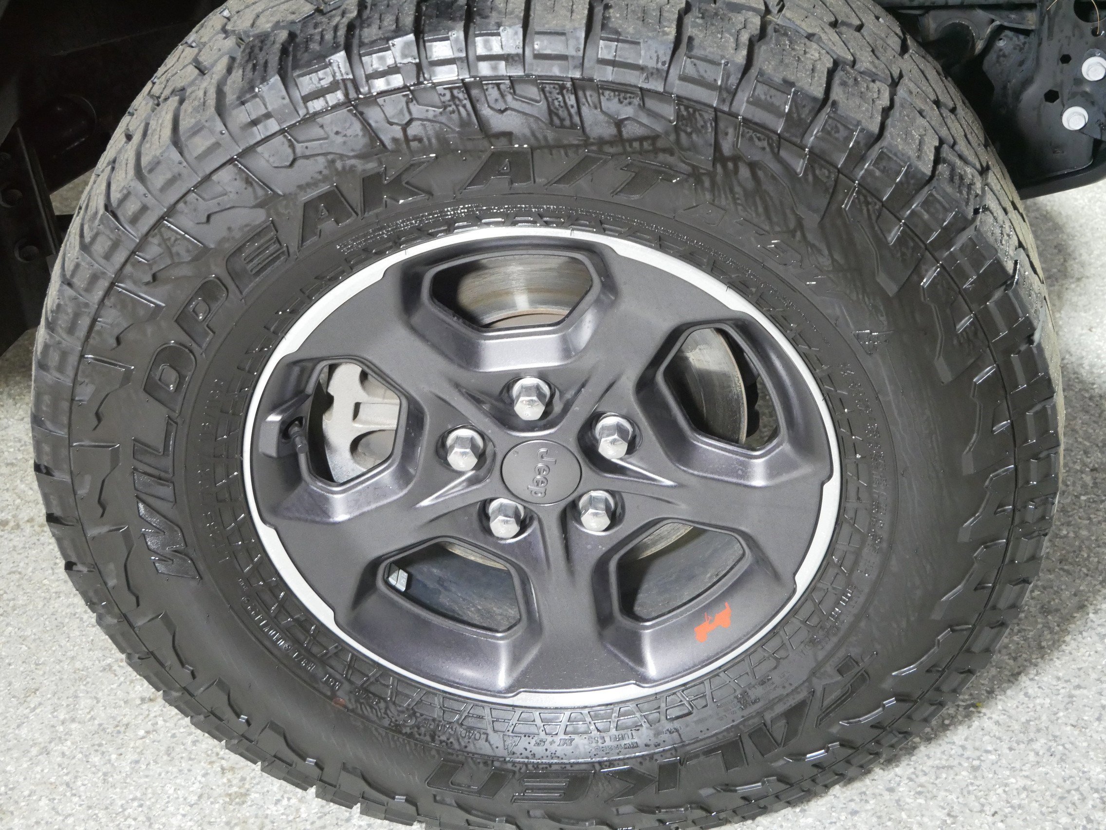 Used 2022 Jeep Gladiator Rubicon w/ LED Lighting Group image 15