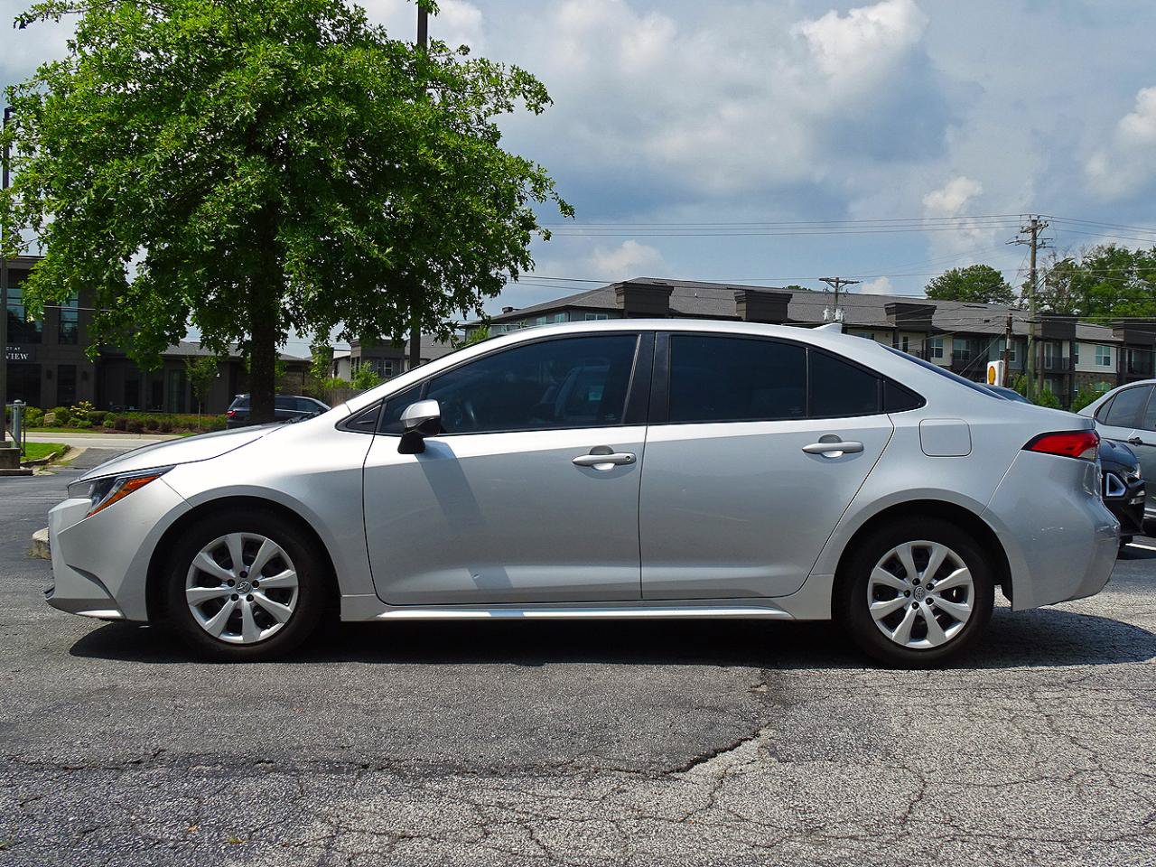 Used 2023 Toyota Corolla LE FWD image 7