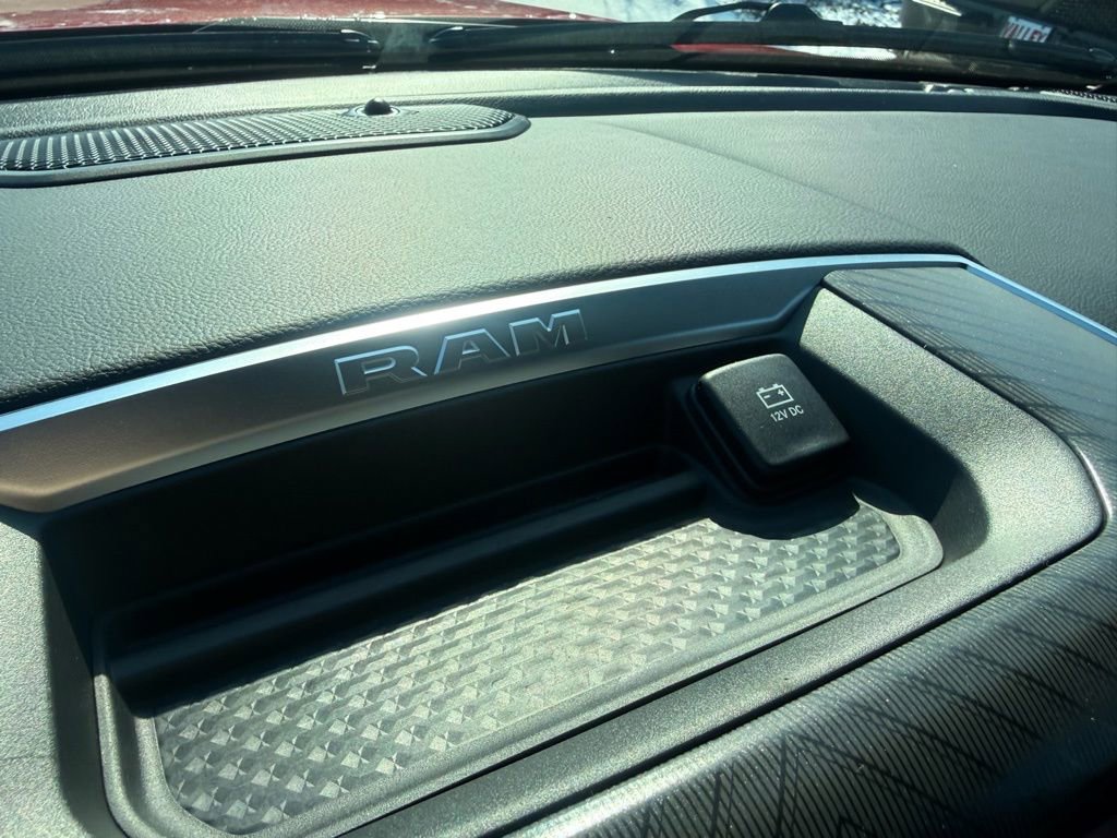 New 2026 RAM 1500 4x4 Crew Cab image 50