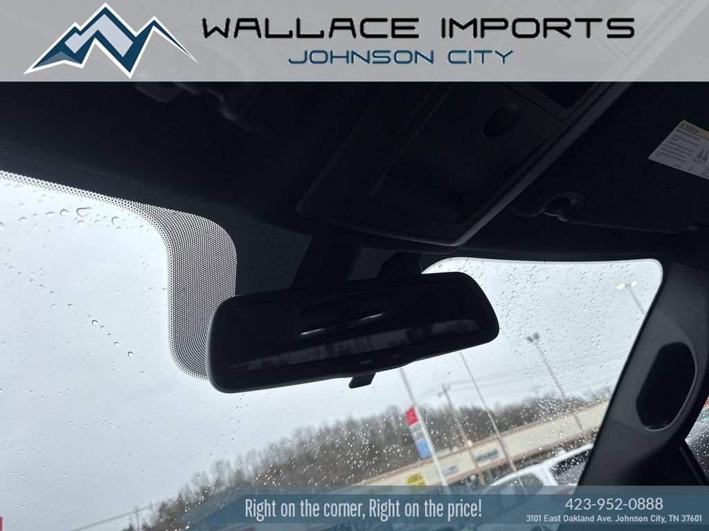 Used 2021 RAM 1500 Classic Warlock w/ Electronics Group AWD/4WD image 15