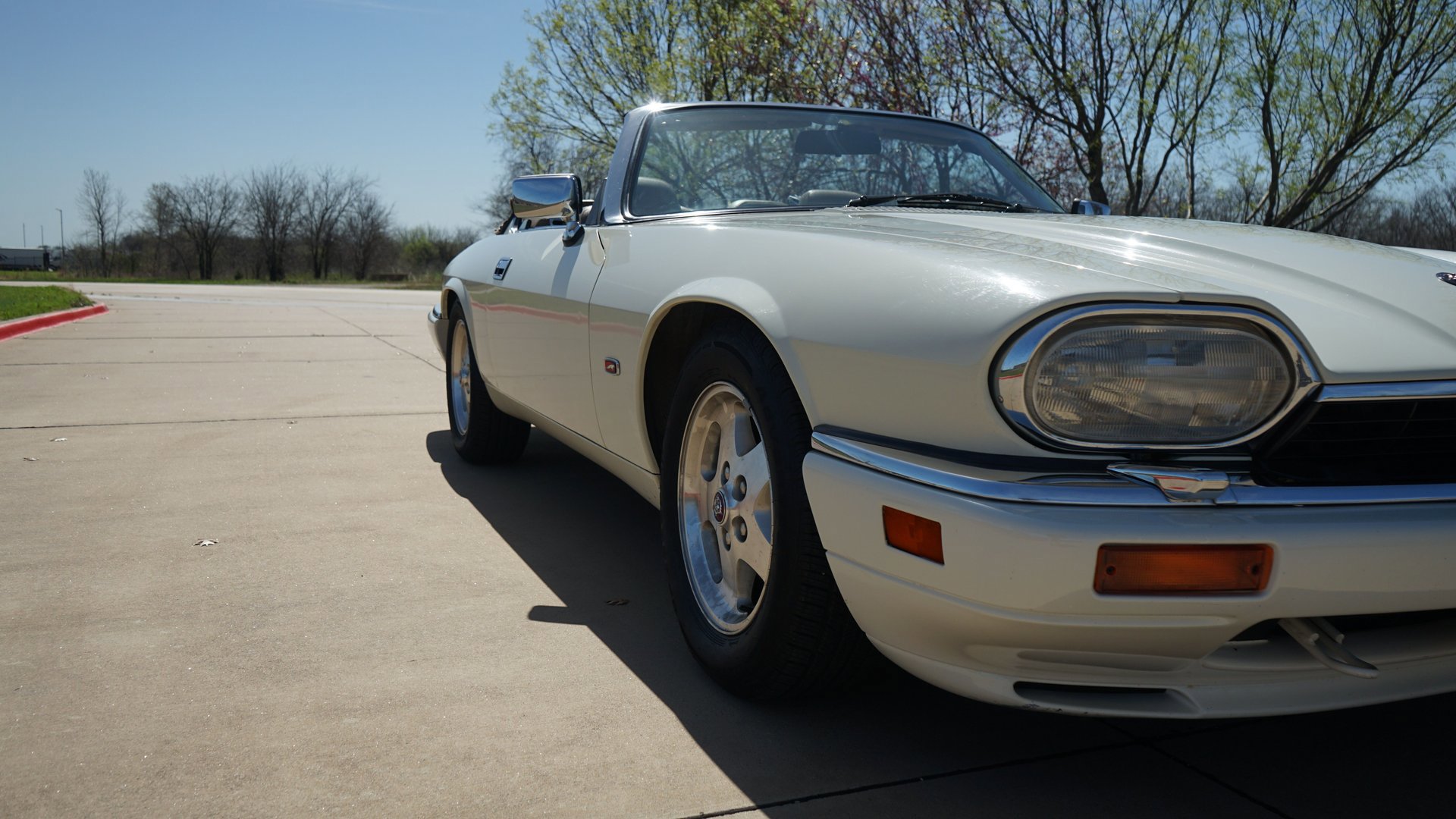Used 1995 Jaguar XJS 4.0 Convertible image 33