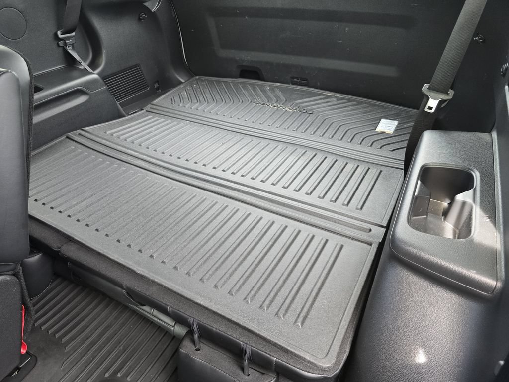 Used 2024 Kia Telluride S w/ S Sunroof Package FWD image 14