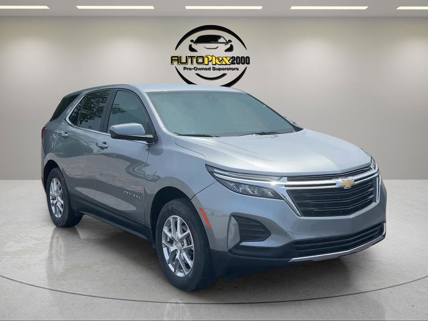 Used 2023 Chevrolet Equinox LT w/ Driver Convenience Package AWD/4WD image 1
