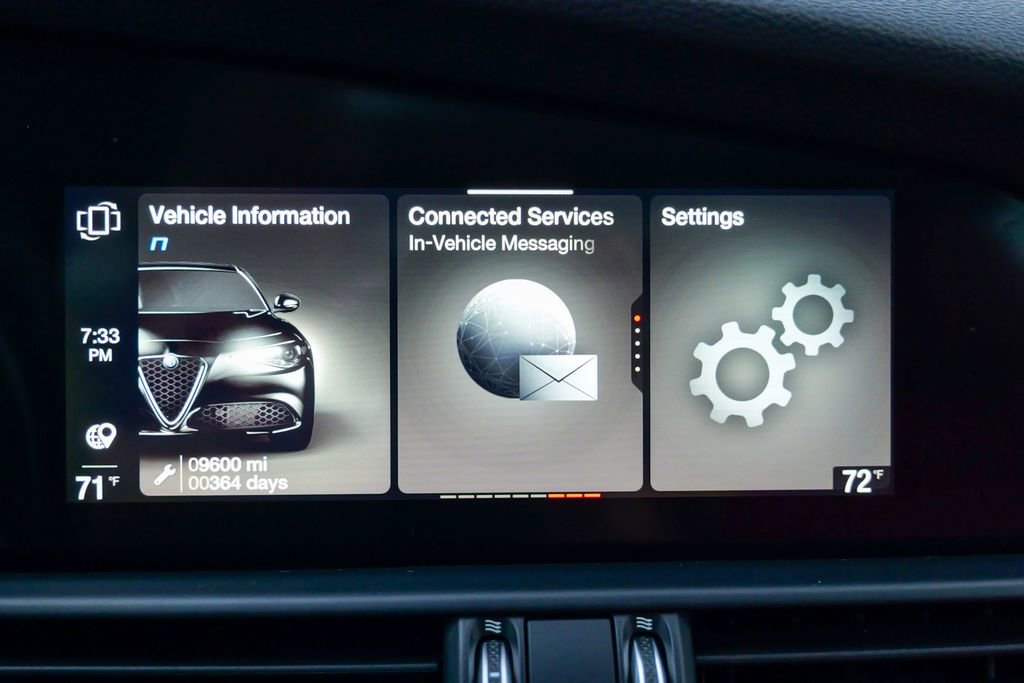 Used 2023 Alfa Romeo Giulia Veloce AWD/4WD image 59