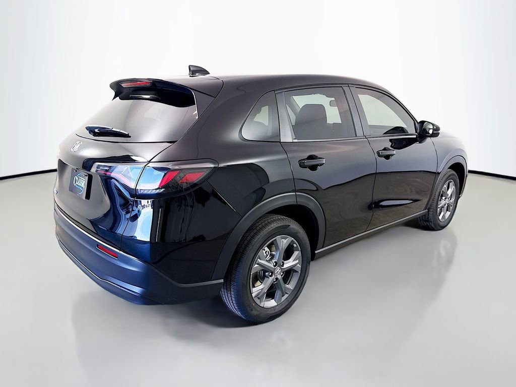New 2026 Honda HR-V LX image 7