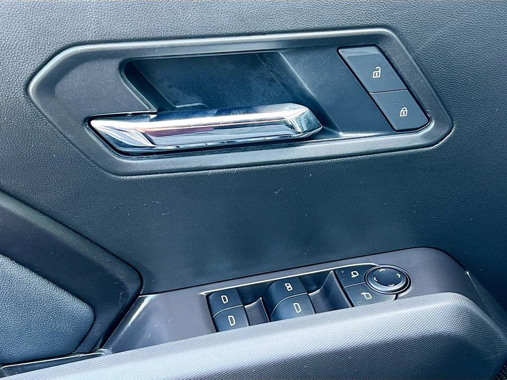 Used 2025 GMC Canyon Elevation w/ Technology Package RWD image 18