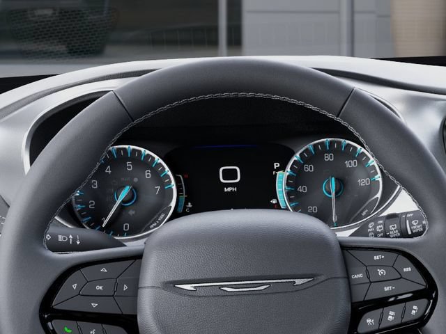 New 2027 Chrysler Pacifica Limited AWD/4WD image 18
