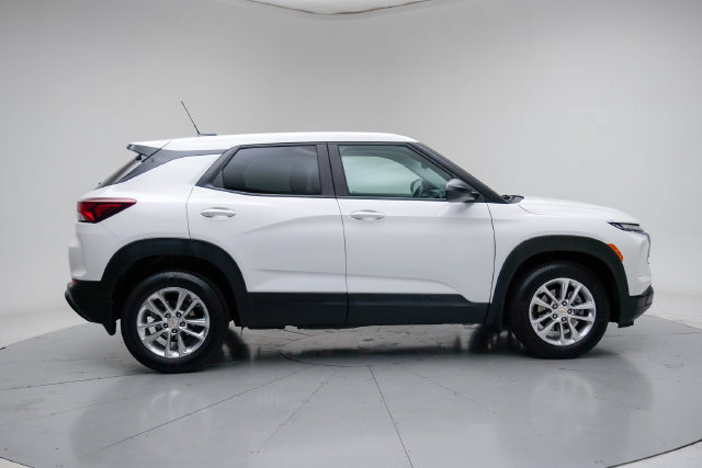 Used 2026 Chevrolet TrailBlazer LS w/ LS Convenience Package FWD image 9