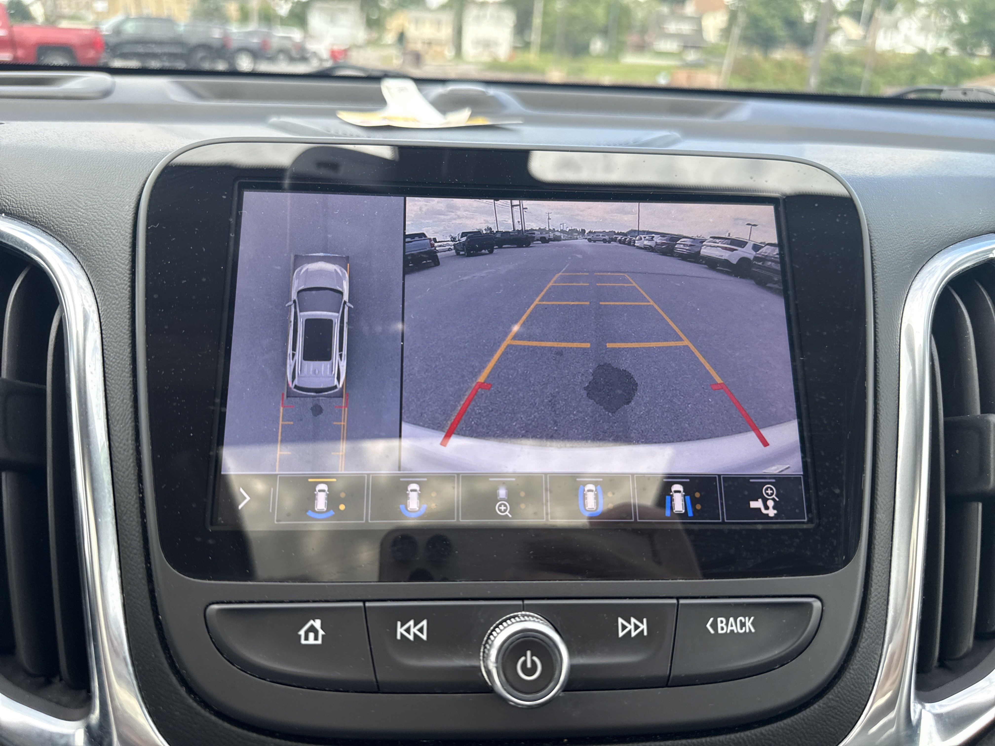 Used 2021 Chevrolet Equinox Premier AWD/4WD image 28