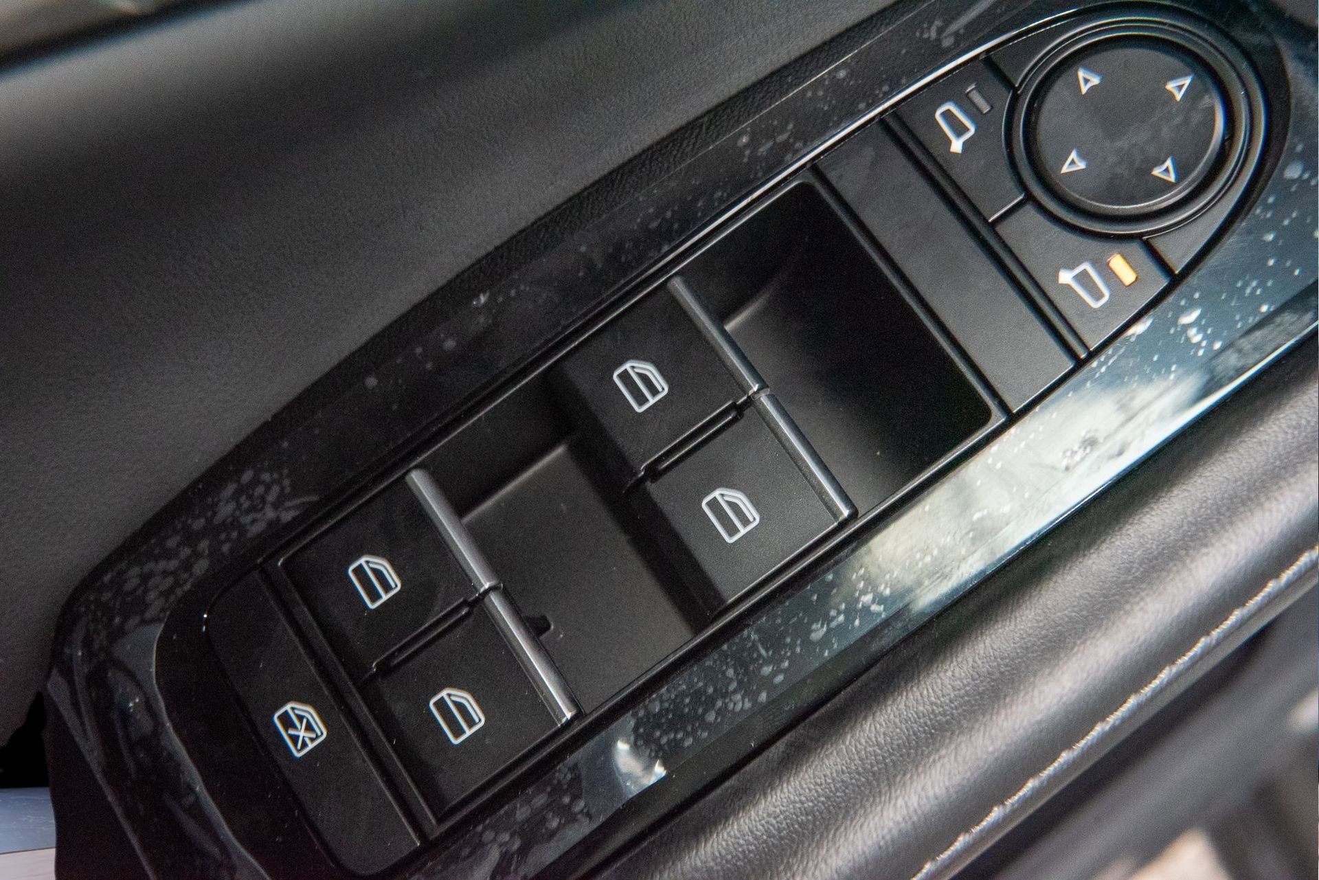 Used 2025 MAZDA CX-30 AWD 2.5 S w/ Select Sport Pkg image 25