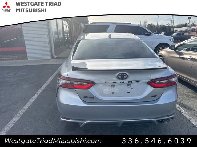 Used 2021 Toyota Camry SE image 10