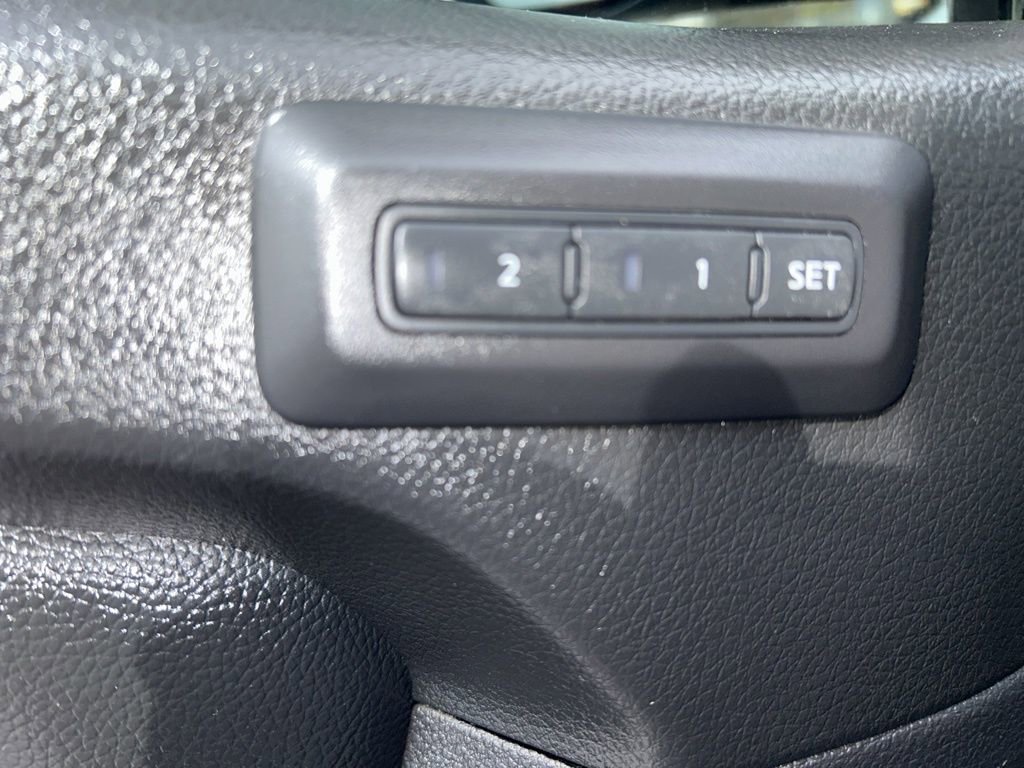 Certified 2023 Nissan Titan PRO-4X w/ Pro-4x Convenience Package image 24