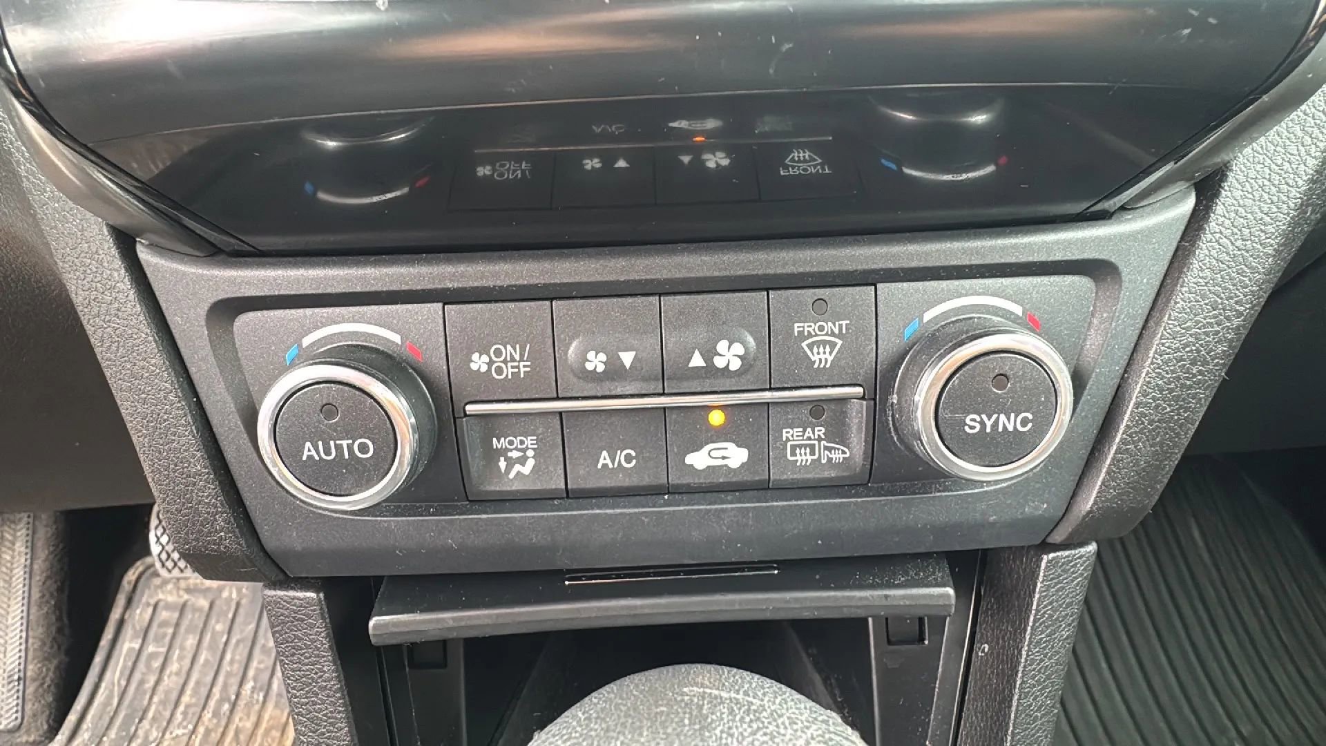 Used 2021 Acura ILX w/ Premium Package image 18