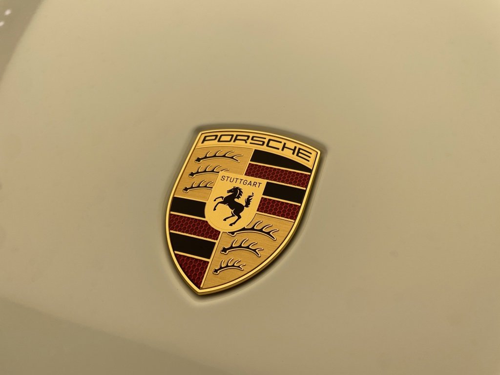 New 2026 Porsche Cayenne GTS image 12