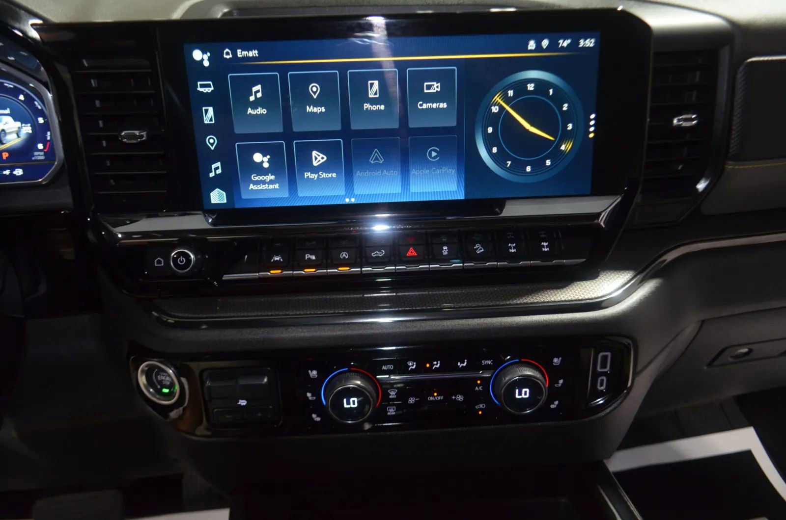 Used 2023 Chevrolet Silverado 1500 ZR2 w/ Technology Package image 48