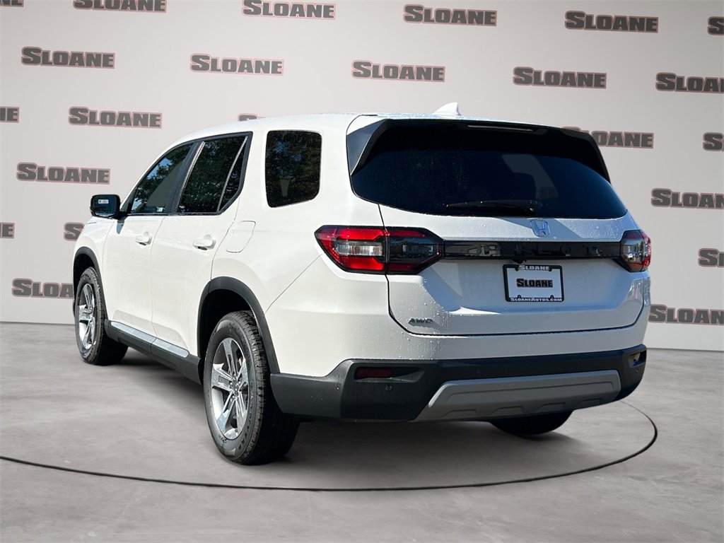 New 2025 Honda Pilot EX-L image 3