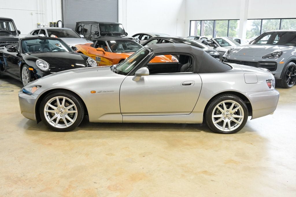 Used 2005 Honda S2000 image 8