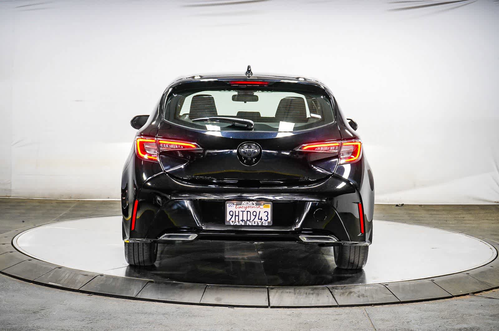 Certified 2020 Toyota Corolla SE w/ SE Preferred Package FWD image 6