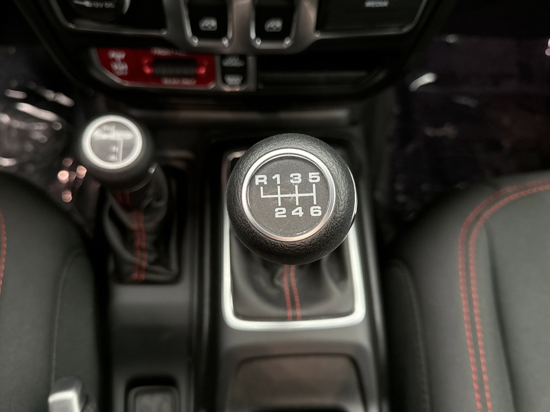 Used 2021 Jeep Wrangler Rubicon image 23