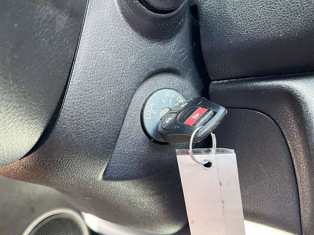 Used 2015 Nissan Versa Note SV image 29