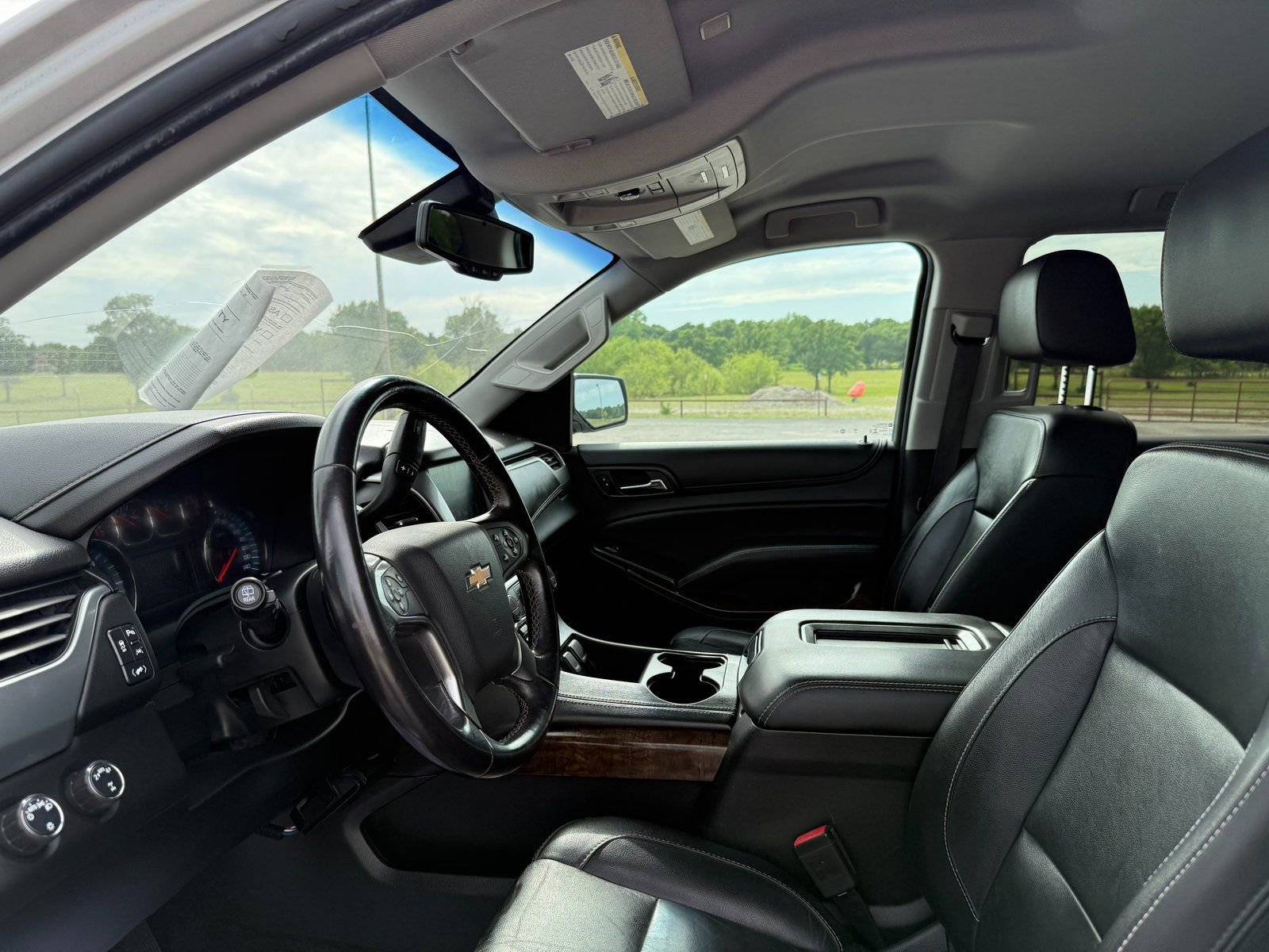Used 2019 Chevrolet Suburban LT image 13