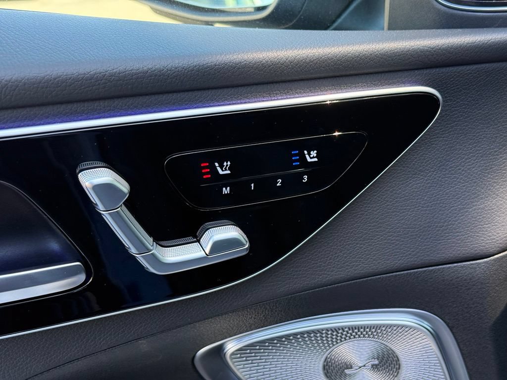 New 2026 Mercedes-Benz C 300 Sedan image 4