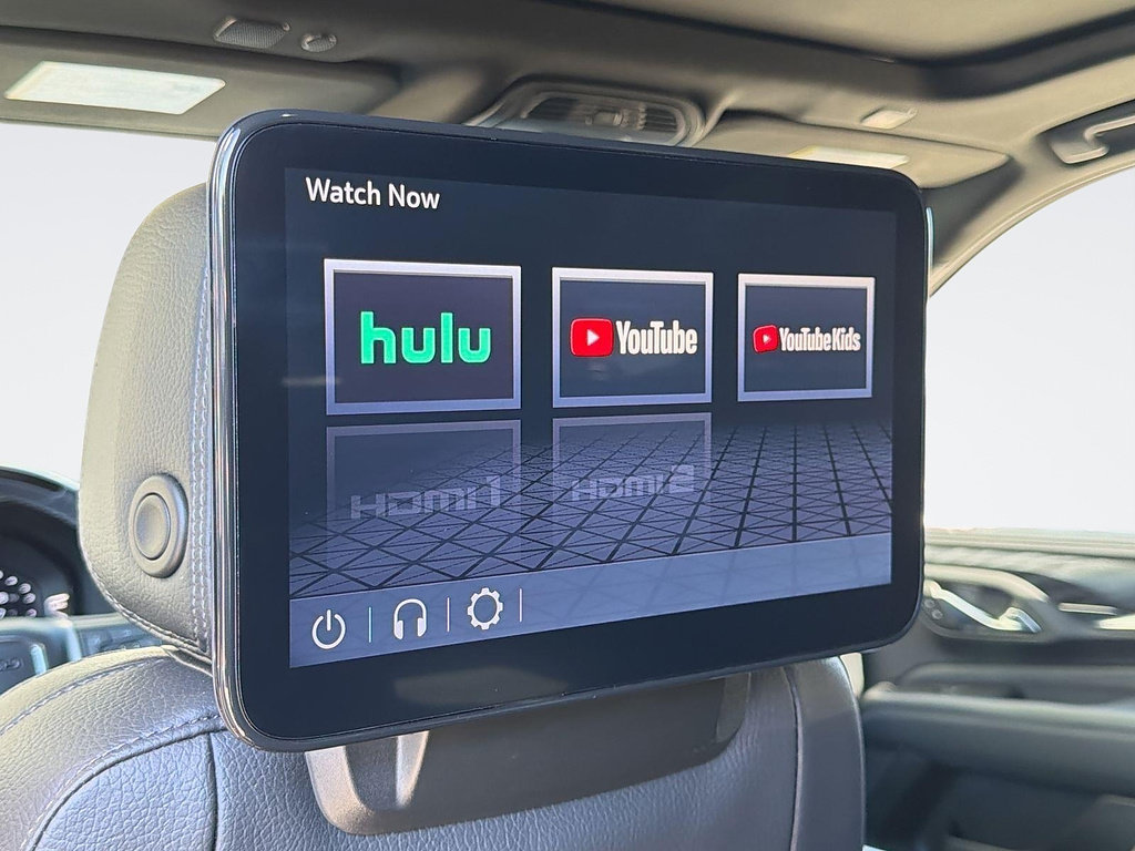Used 2024 GMC Yukon Denali w/ Advanced Technology Package AWD/4WD image 26