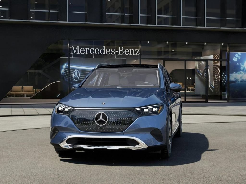 New 2027 Mercedes-Benz EQE 320+ SUV image 42