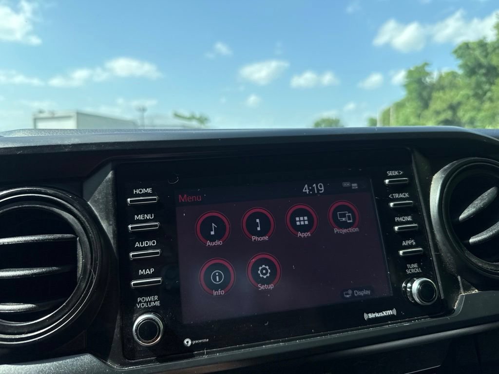 Used 2020 Toyota Tacoma SR AWD/4WD image 25